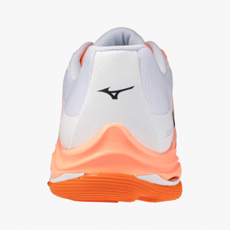 zapatillasbalonmano-mizuno-wavelightningpro-coralblanco-back.png