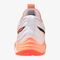 zapatillasbalonmano-mizuno-wavemomentumelite-coralblanco-back.png